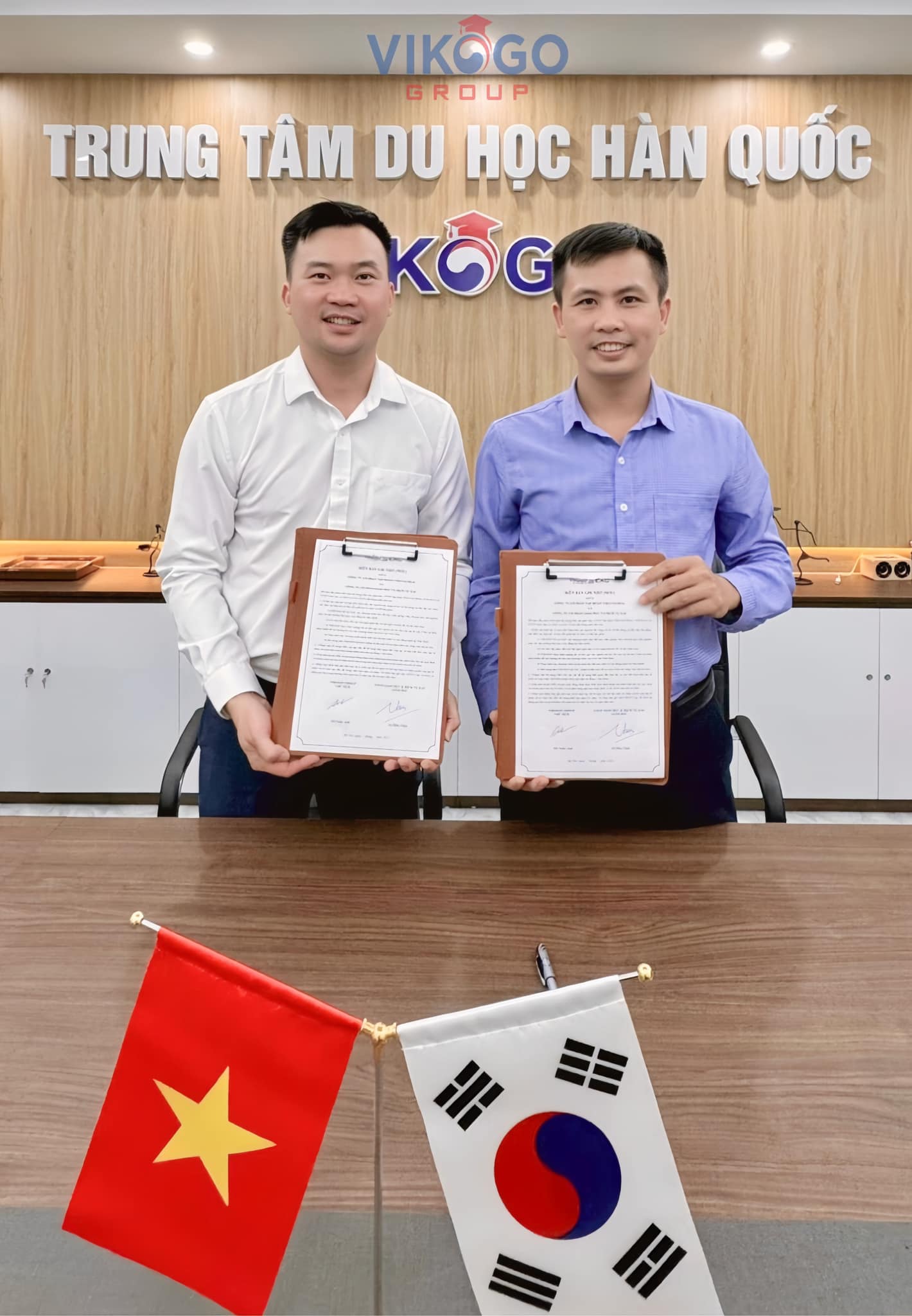 Vikogo-vinh-du-don-tiep-doan-dai-dien-ajou-motor-college-han-quoc 3
